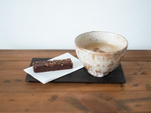 カフェオレとブラウニー